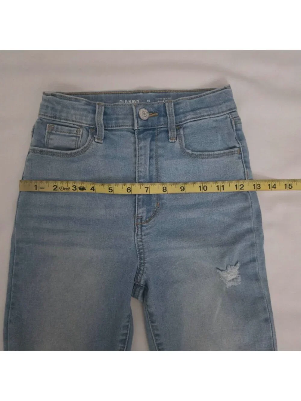 Old Navy 360° Stretch Extra High-Rise Rockstar Distressed Shorts Girls 14 Slim